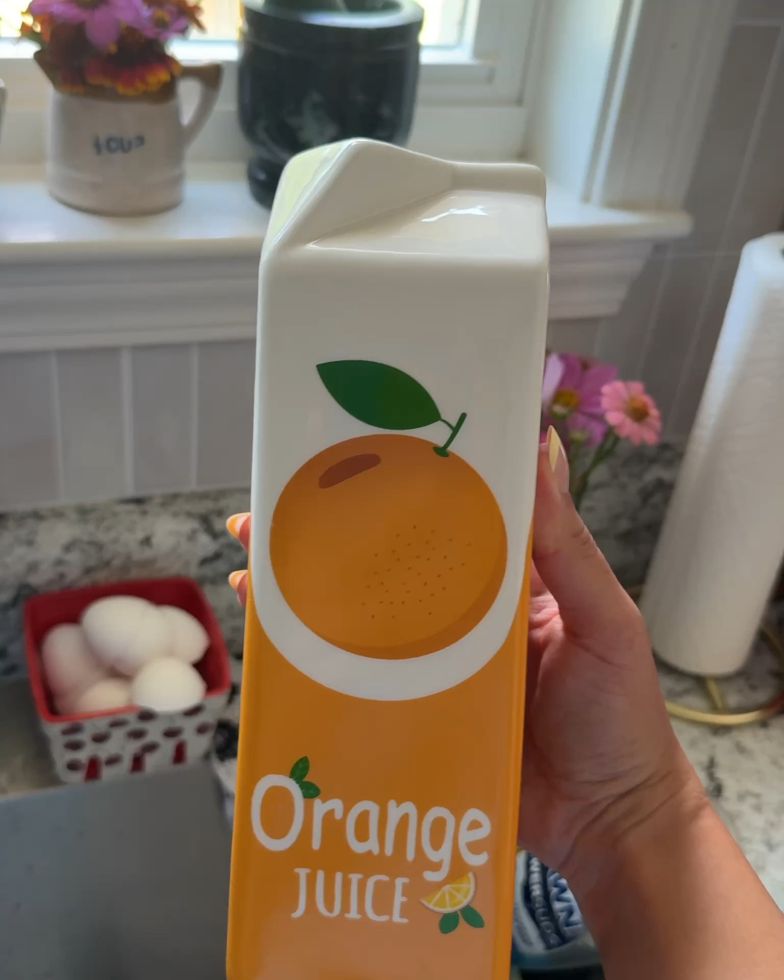 Orange juice vase 🍊

#LTKHome #LTKSaleAlert