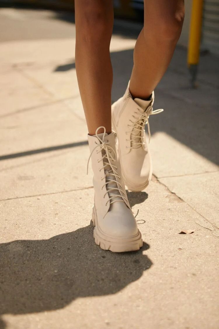 Lug-Sole Combat Boots (Wide) | Forever 21 (US)