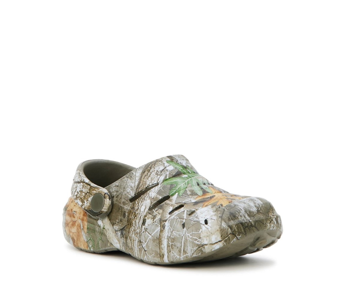 Back to school shoes for Archie this year! Isn’t camp a neutral?! 🍃🍂

#LTKKids #LTKBaby #LTKFamily