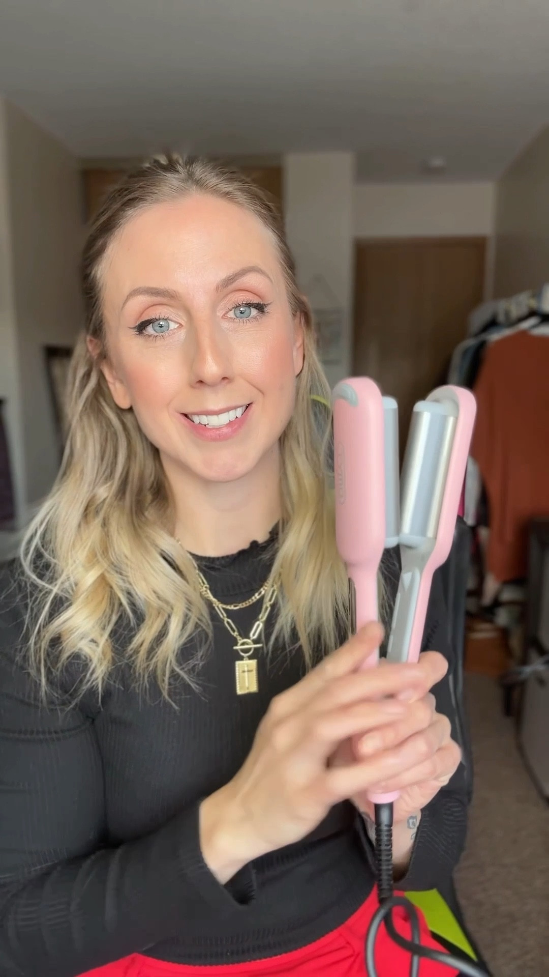 This hair crimper is easy to use and gives beautiful wavy hair 

#LTKSaleAlert #LTKBeauty #LTKFindsUnder50