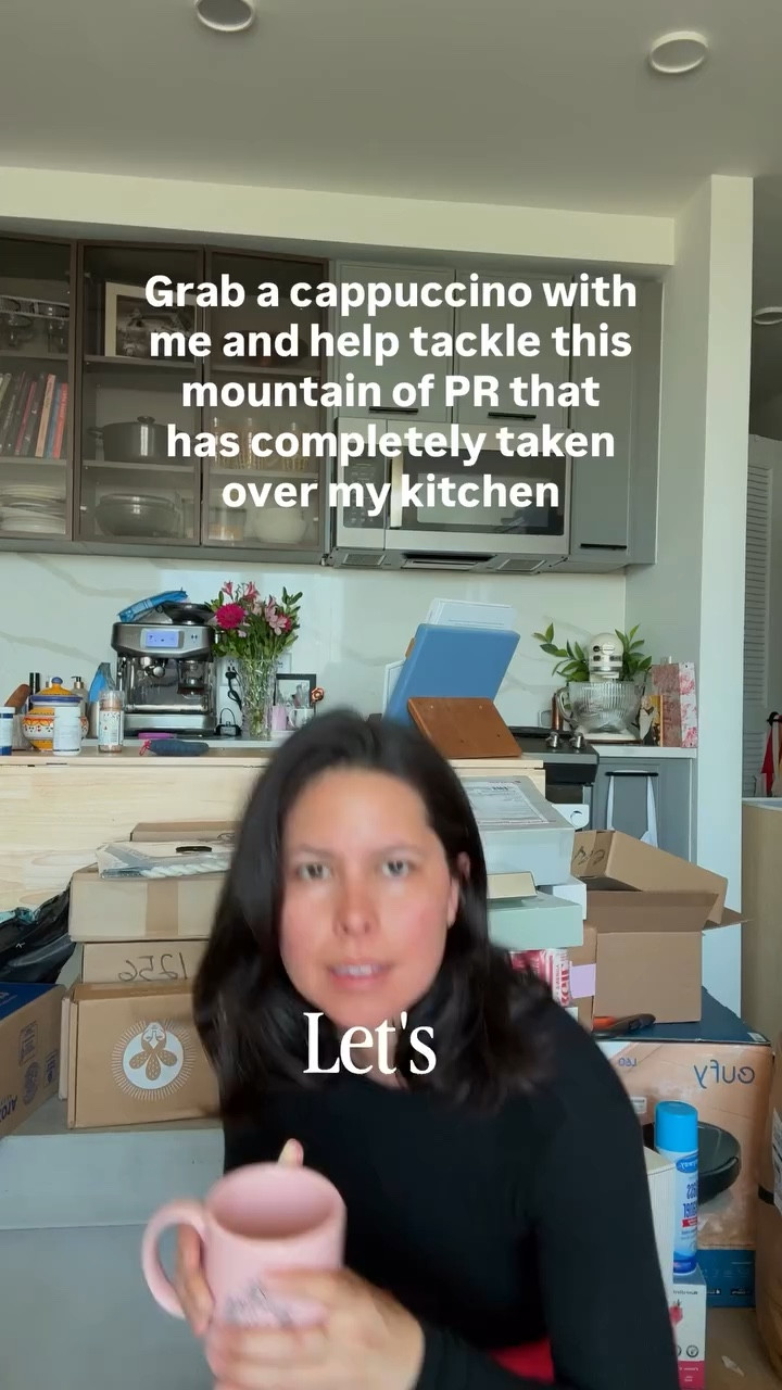 It’s time to get all of these in order. What is yalls favorite way to organize your pr unboxing? 

Pr unboxing, influencer pr, beauty pr, dibs beauty