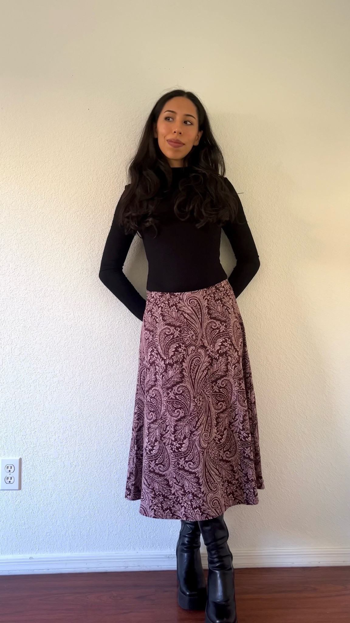Thanksgiving outfits: skirt thrifted 🏷️ NY & Co.