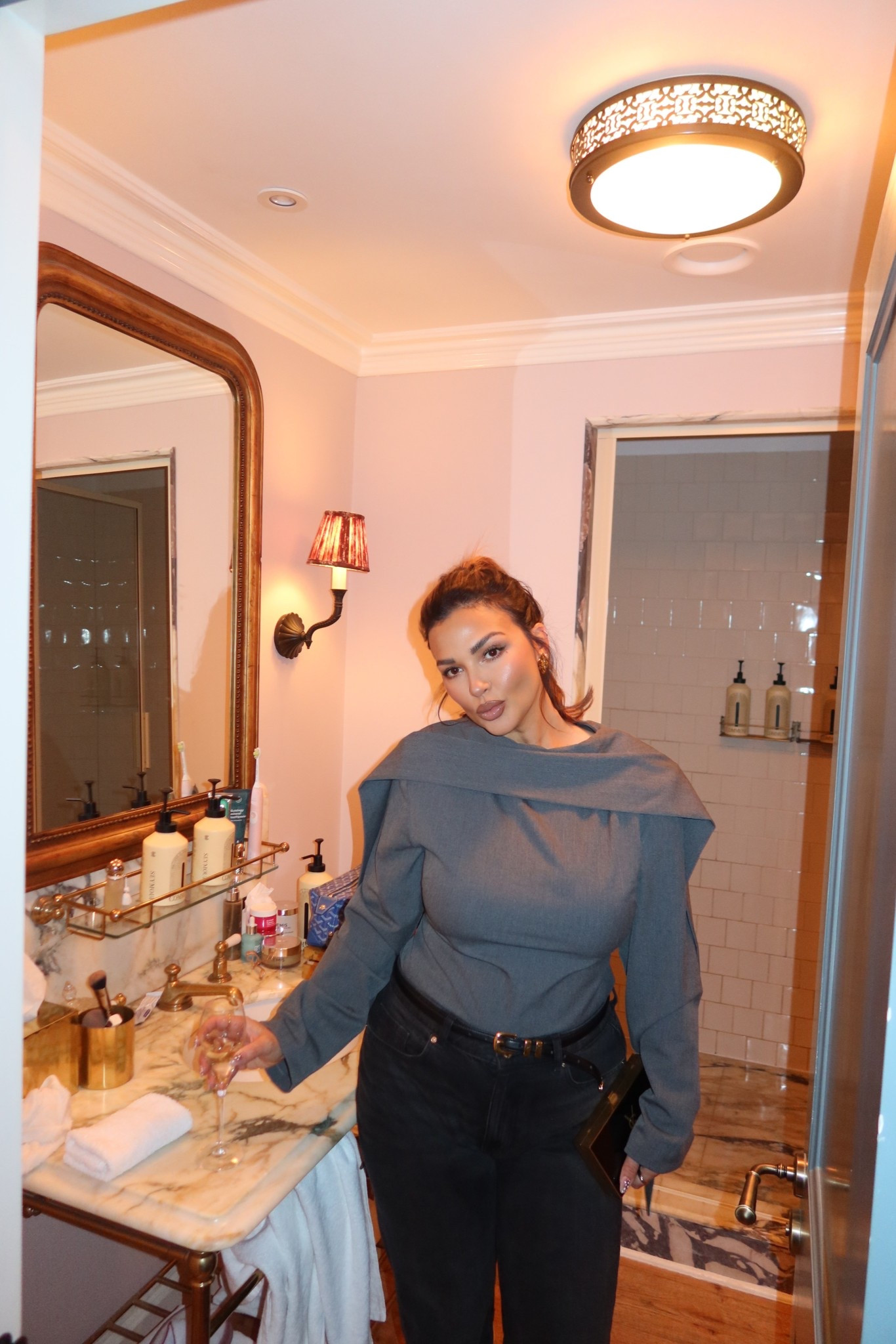 Loved this top! 

#LTKmidsize #LTKdatenight