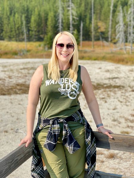 Women’s hiking outfit for Yellowstone National Park, Yellowstone NP, women’s hiking clothes, women’s hiking outfit, cute hiking outfit

#LTKSeasonal #LTKfit #LTKunder100