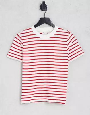 ASOS DESIGN classic tee in red and ecru stripe | ASOS (Global)