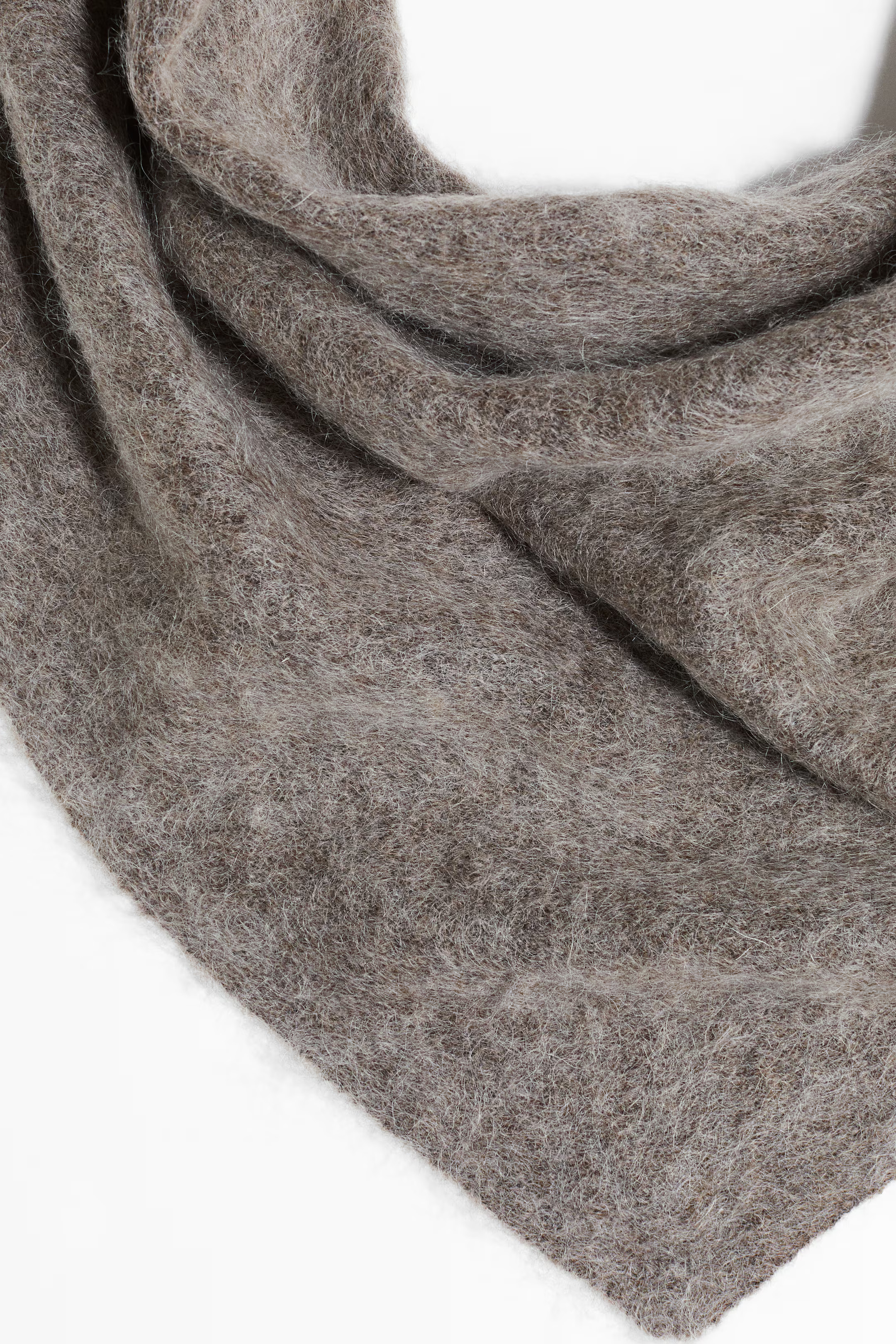 Dreieckstuch aus Mohairmix | H&M (DE, AT, CH, NL, FI)