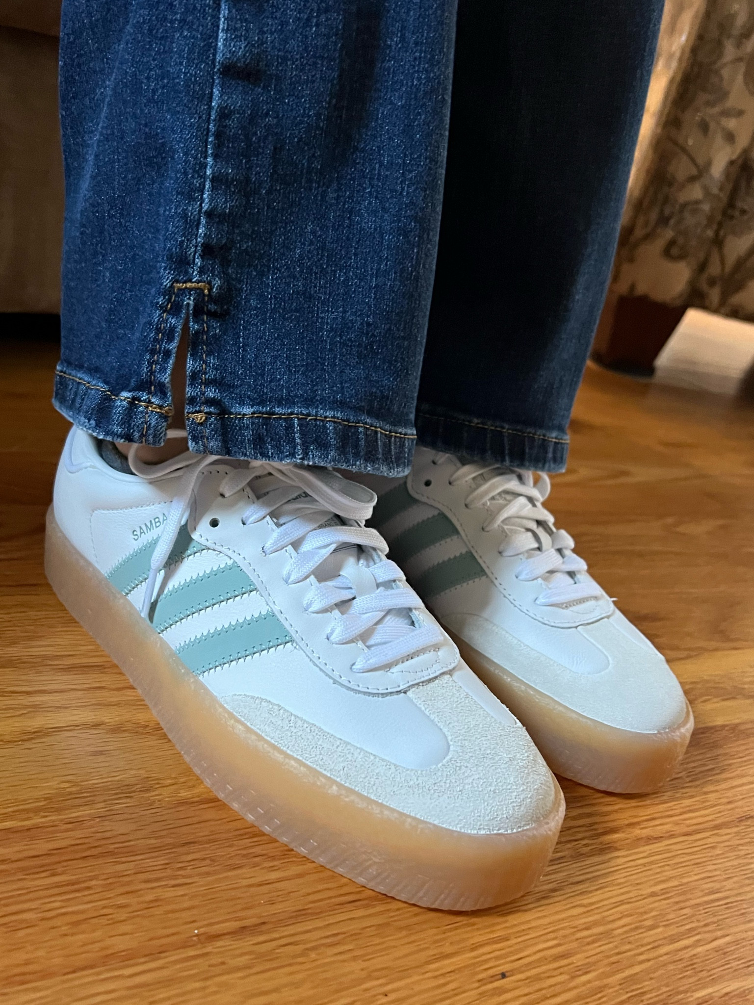 Adidas Sambae shoes in the colors Cloud White / Wonder Blue / Off White  

#LTKShoeCrush #LTKFindsUnder100 #LTKStyleTip