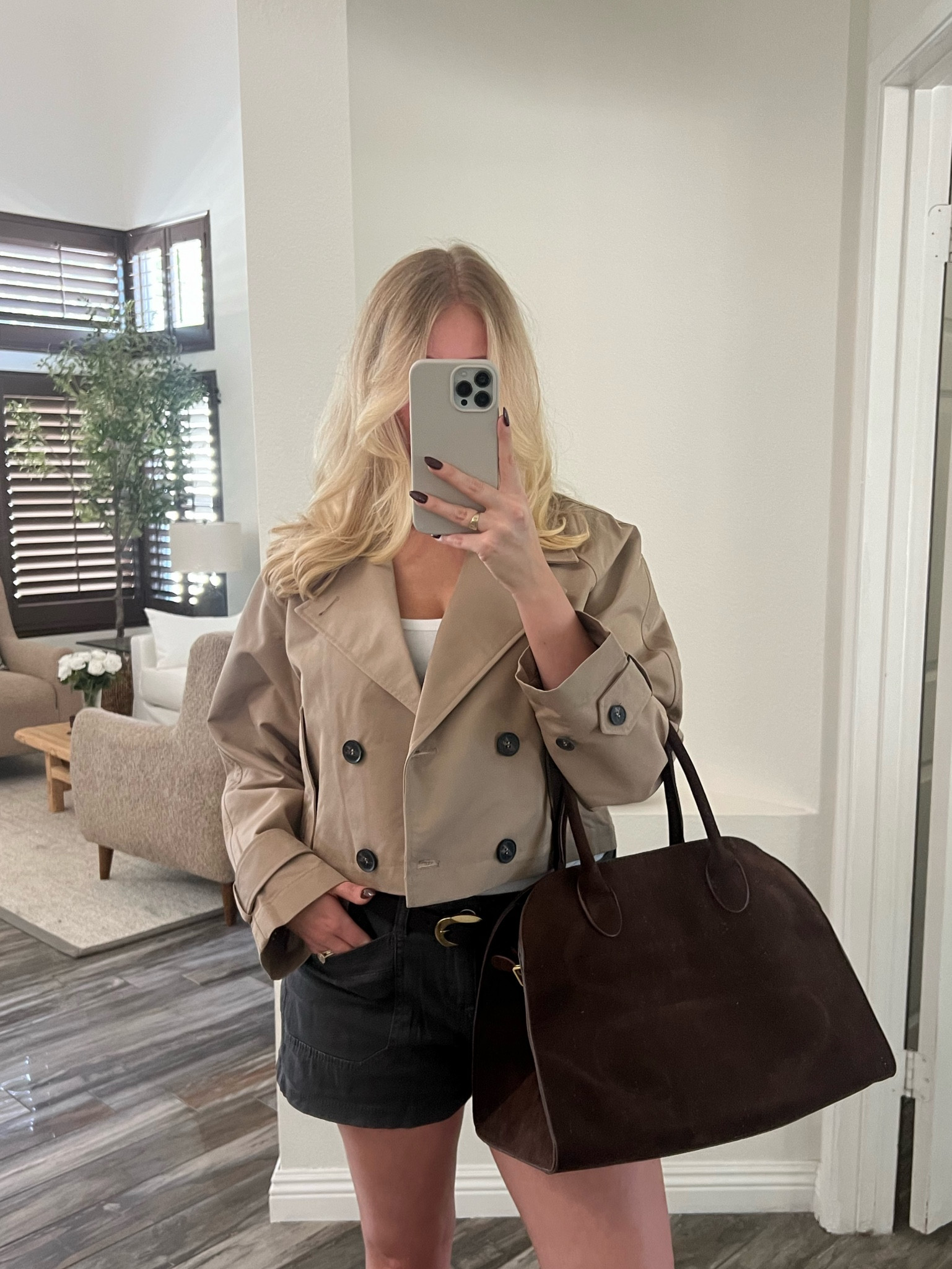 Zara trench linked in bio on both IG & TikTok @helenelane_