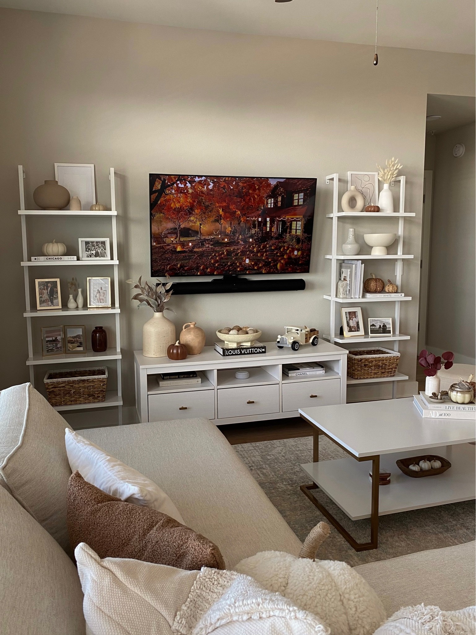 Simple fall living room decor

#LTKSeasonal #LTKhome #LTKstyletip