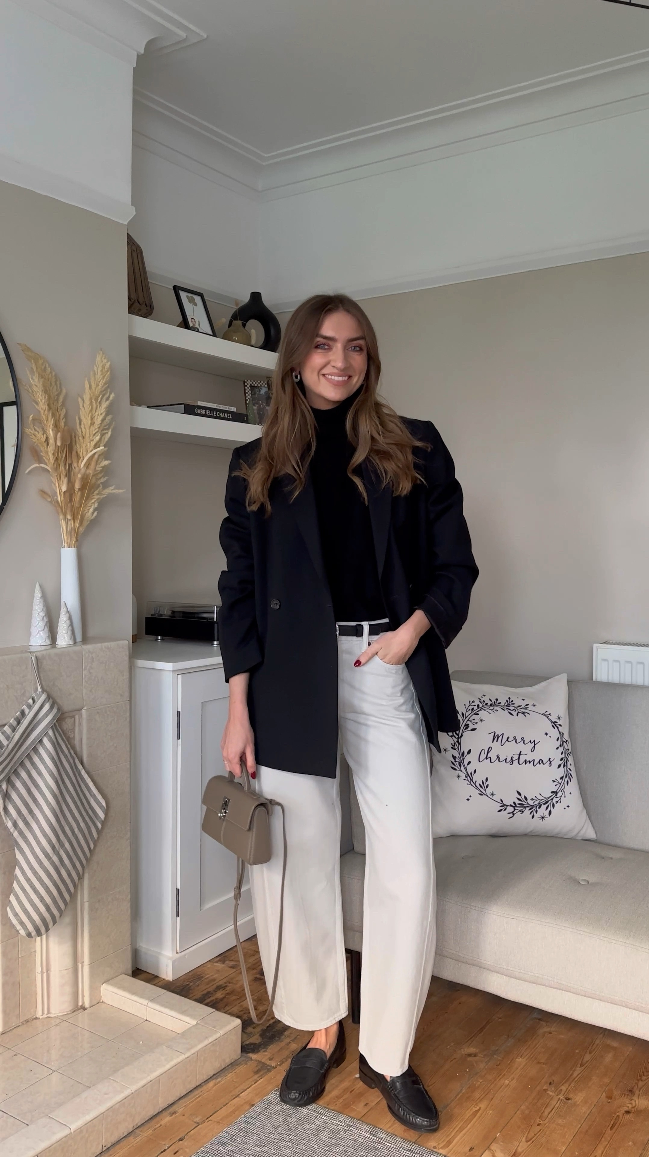 GRWM for a festive family lunch ✨
Medium in the Karen Millen black cashmere roll neck, EMILY15 for 15% off
26 Reg in the Abercrombie barrel jeans
River island leather loafers
M&S diamanté belt 
Totême black blazer, exact & dupes linked to




#LTKeurope #LTKuk