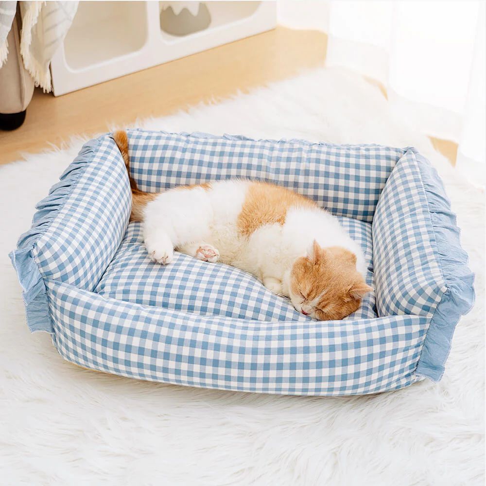 Fashion Ruffle Plaid Detachable Warm Dog & Cat Bed | FunnyFuzzy Affiliate Program