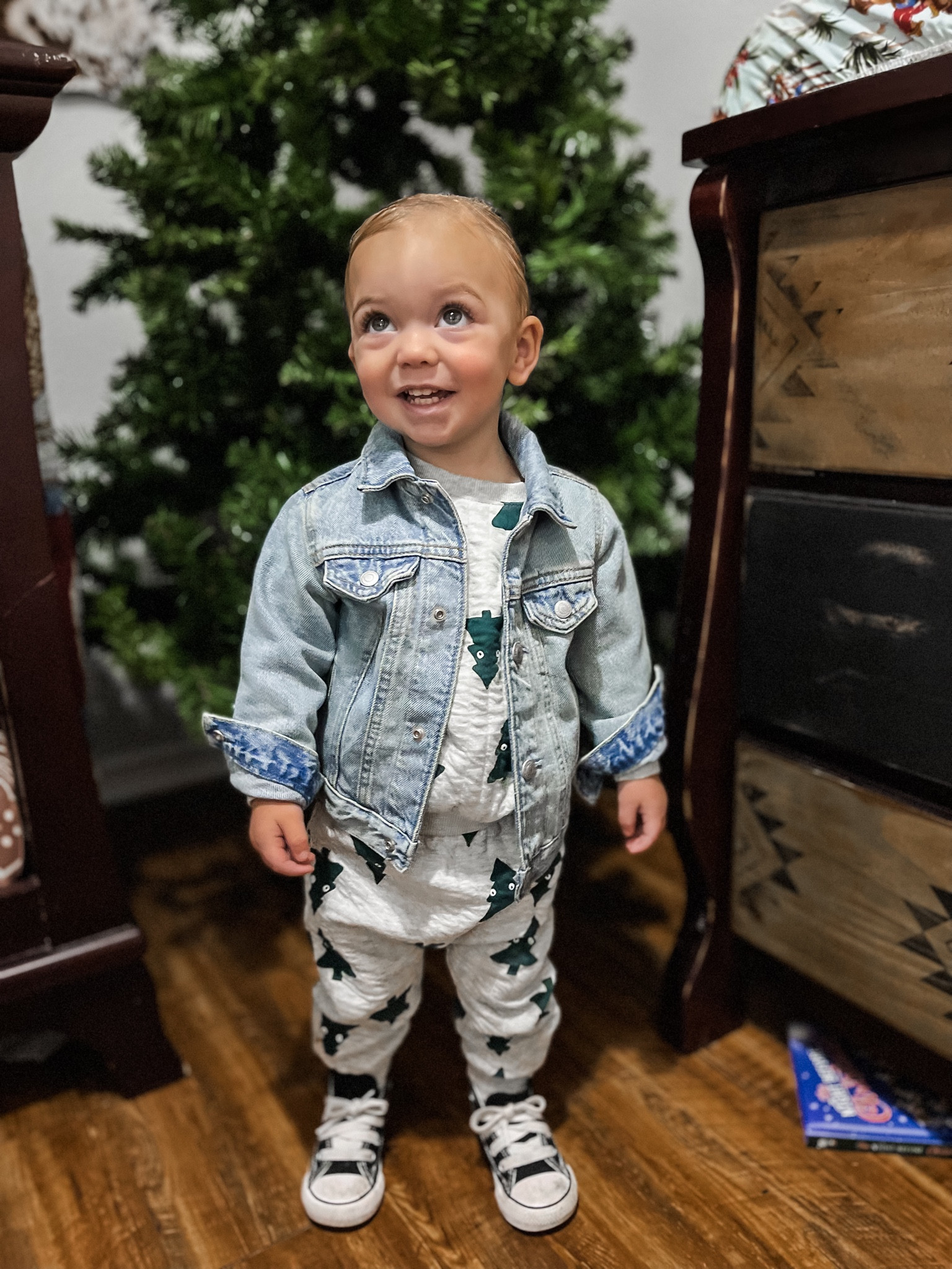 Christmas toddler boy outfit

#LTKkids #LTKbump #LTKbaby