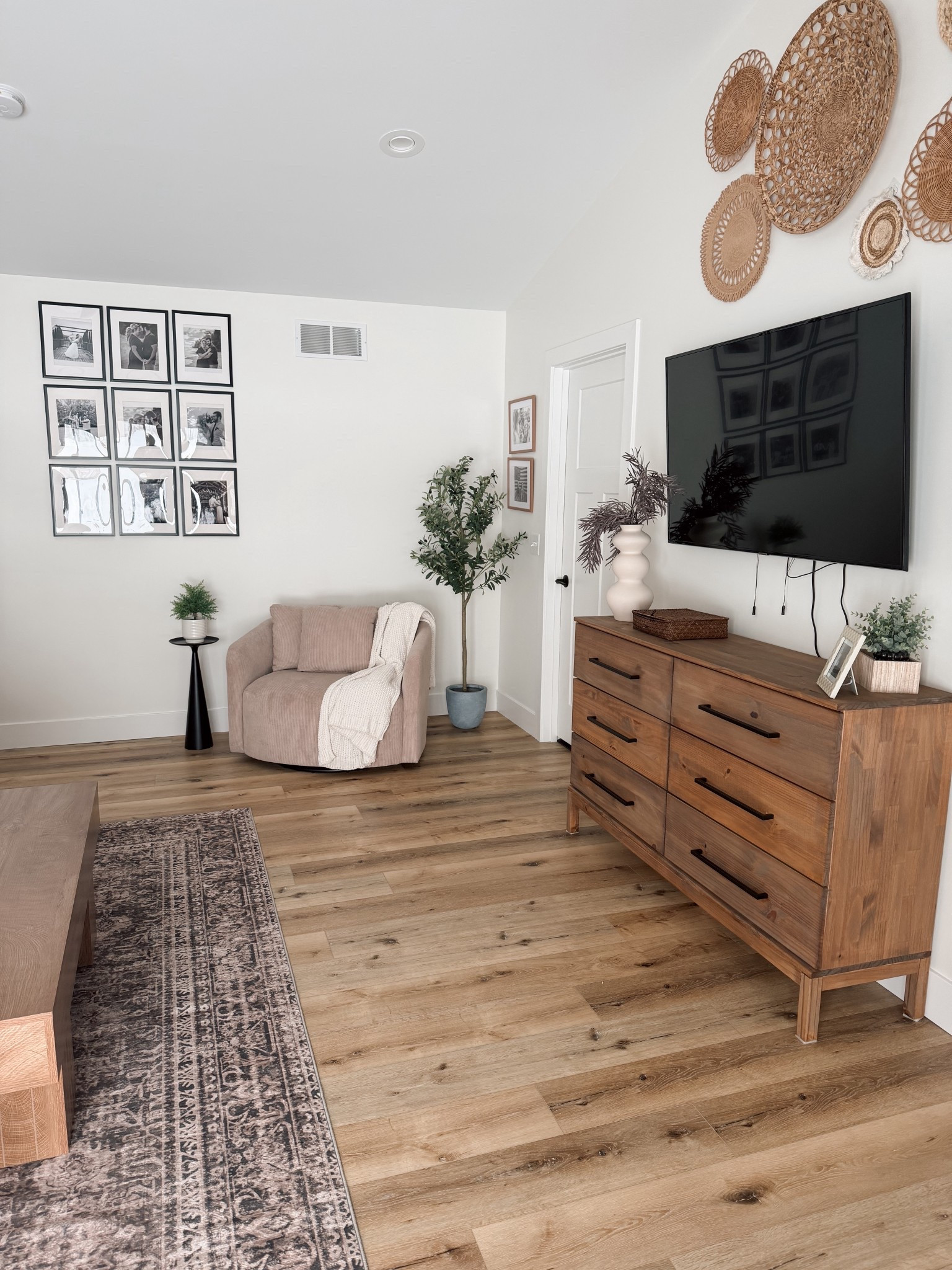 Bedroom

#LTKSaleAlert #LTKHome #LTKmomlife