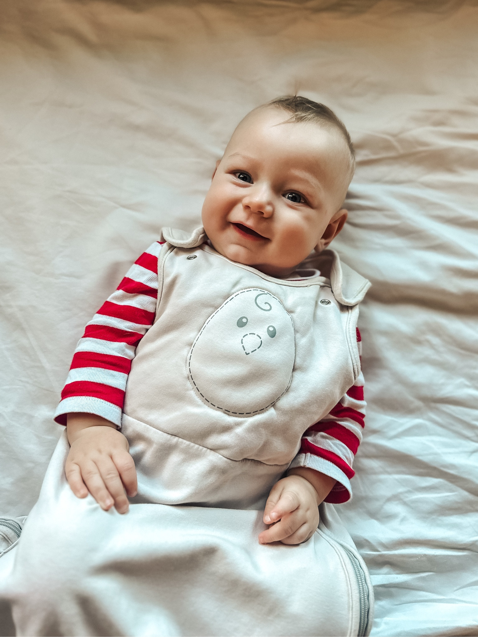 this baby slept through the night for the first time ever last night! and it’s the first time we used the nested bean gently weighted sleep sack with him. he seemed to really love it!!! 