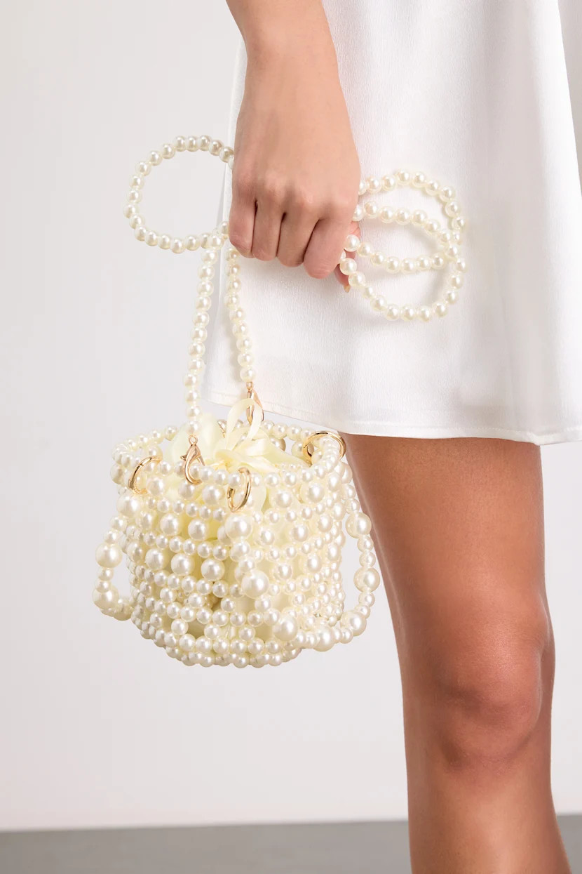 Nicolette White Pearl Crossbody Bucket Bag | Lulus