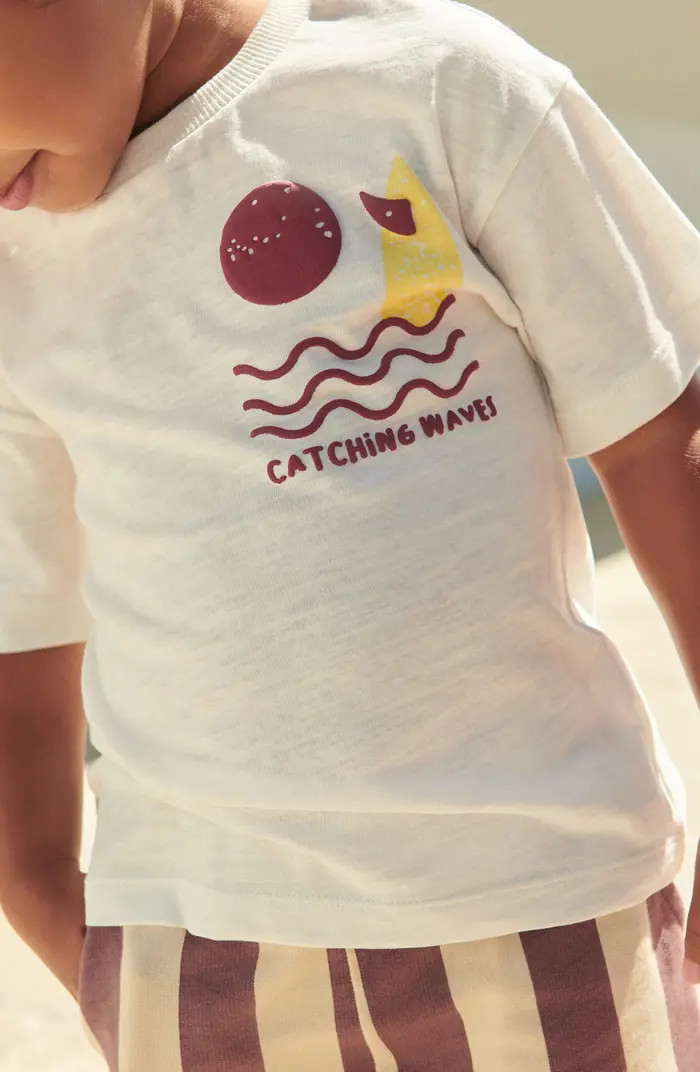 Kids' Catching Waves Graphic T-Shirt & Shorts Set | Nordstrom