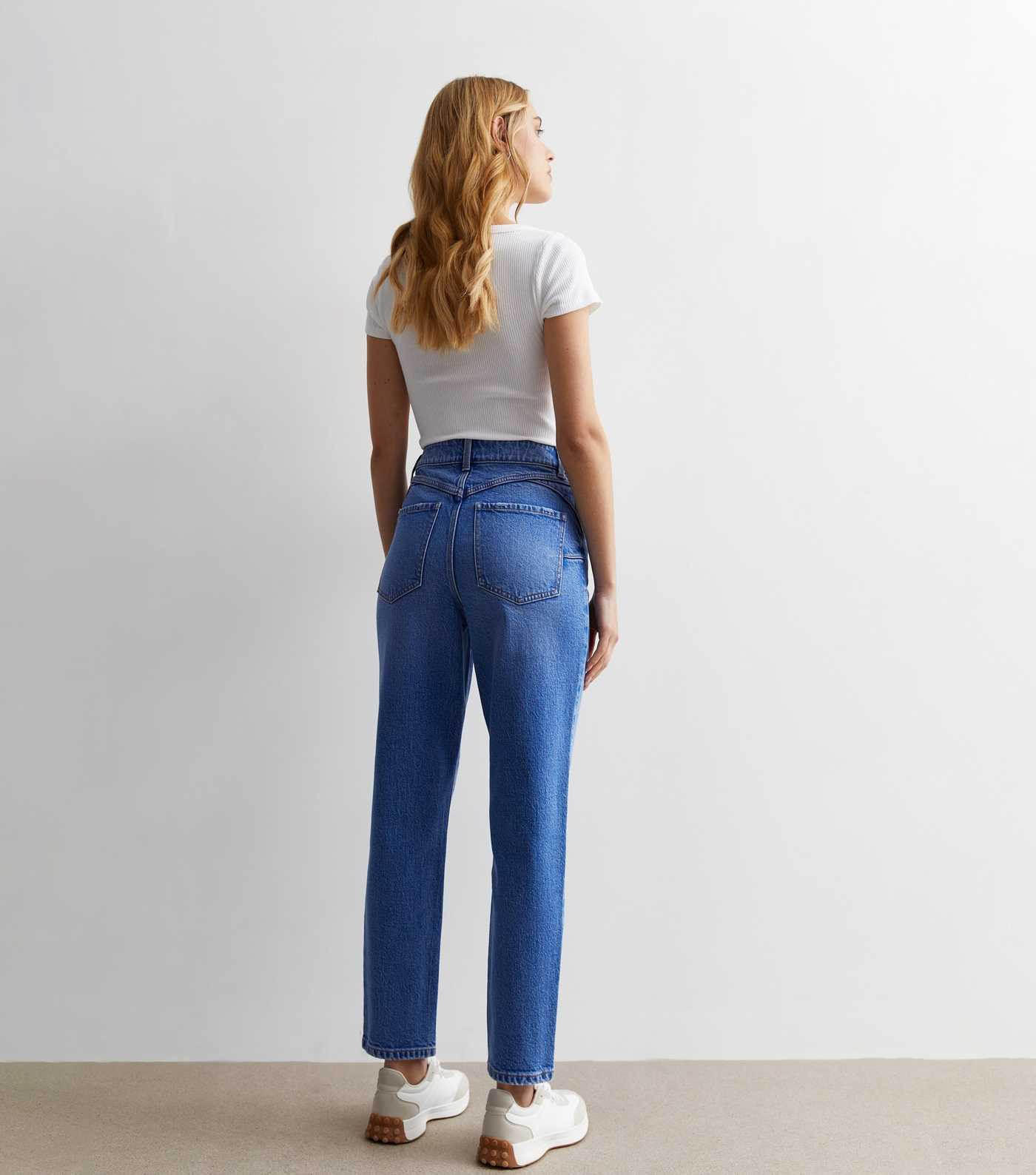 Bright Blue Waist Enhance Tori Mom Jeans | New Look | New Look (UK)