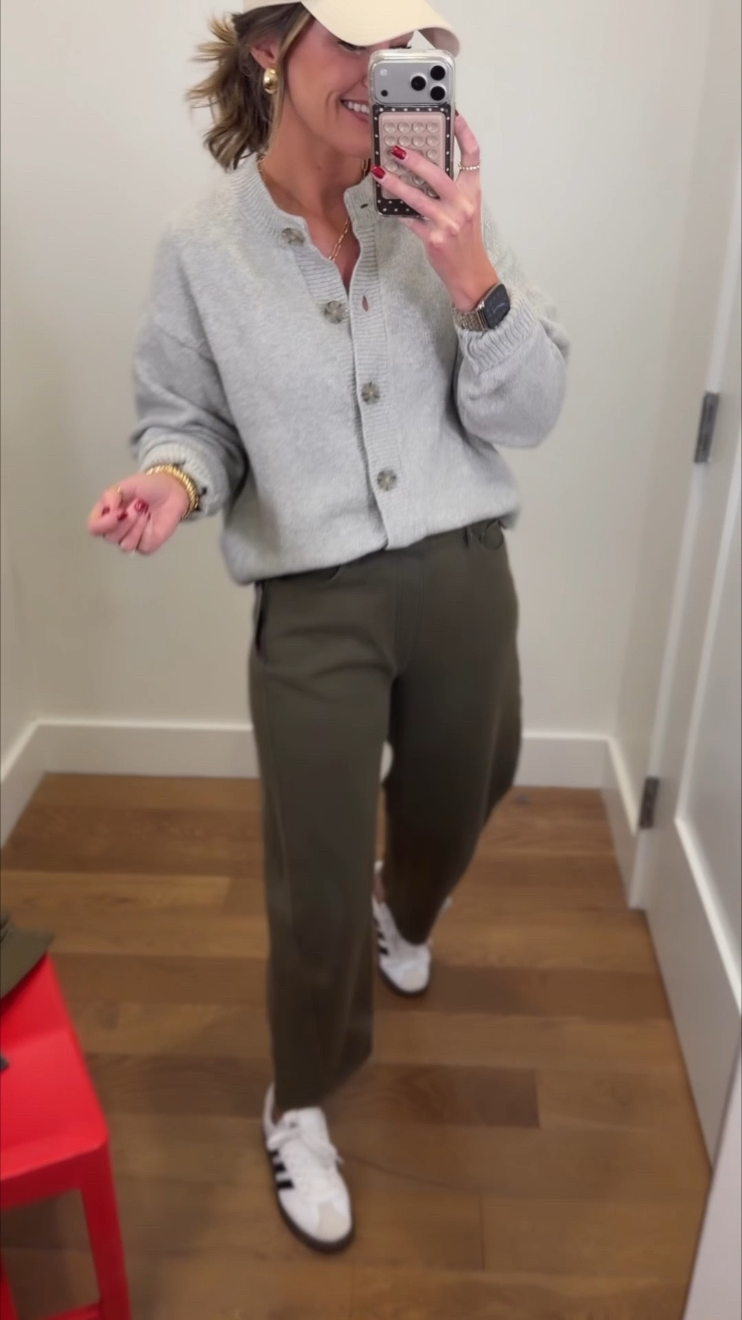 GAP sale!! These pants are amazing. They feel like sweatpants but have functional front and back pockets and belt loops. Making them easy to dress up a bit. On sale + 50% off!! 
Pants/small 
Sweater/ small 

#LTKSeasonal #LTKSaleAlert