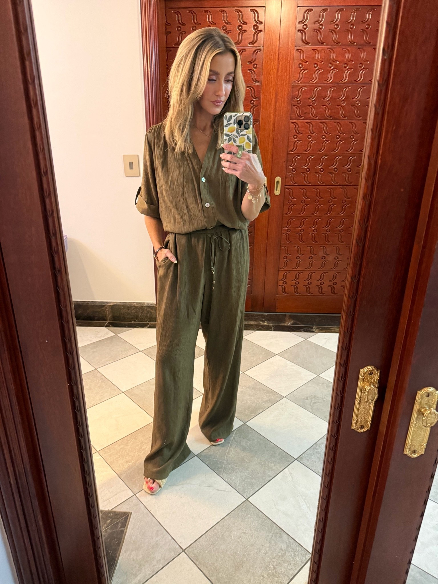 A set that is so breathable and chic for warmer climates!

#LTKgrwm #LTKmomlife #LTKootd
