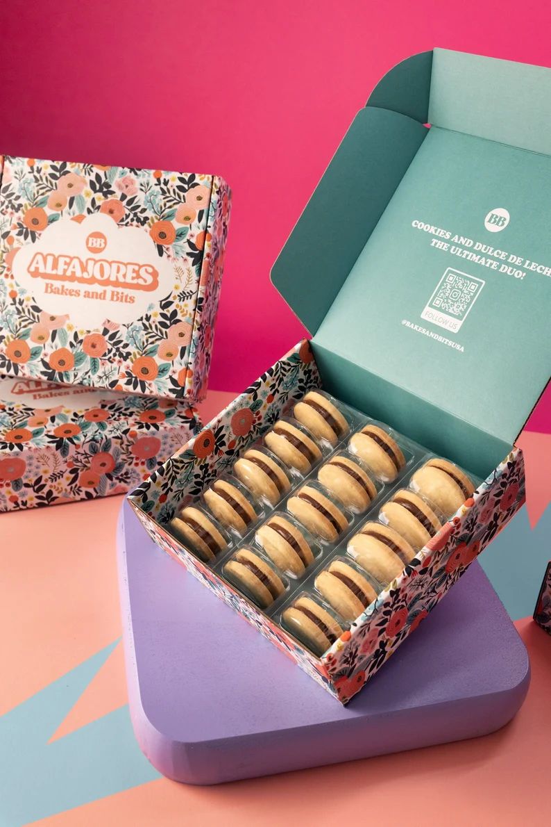 ALFAJORES. Premium Alfajores Gift Box: 15 Cookies per Box. Free Shipping - Etsy | Etsy (US)