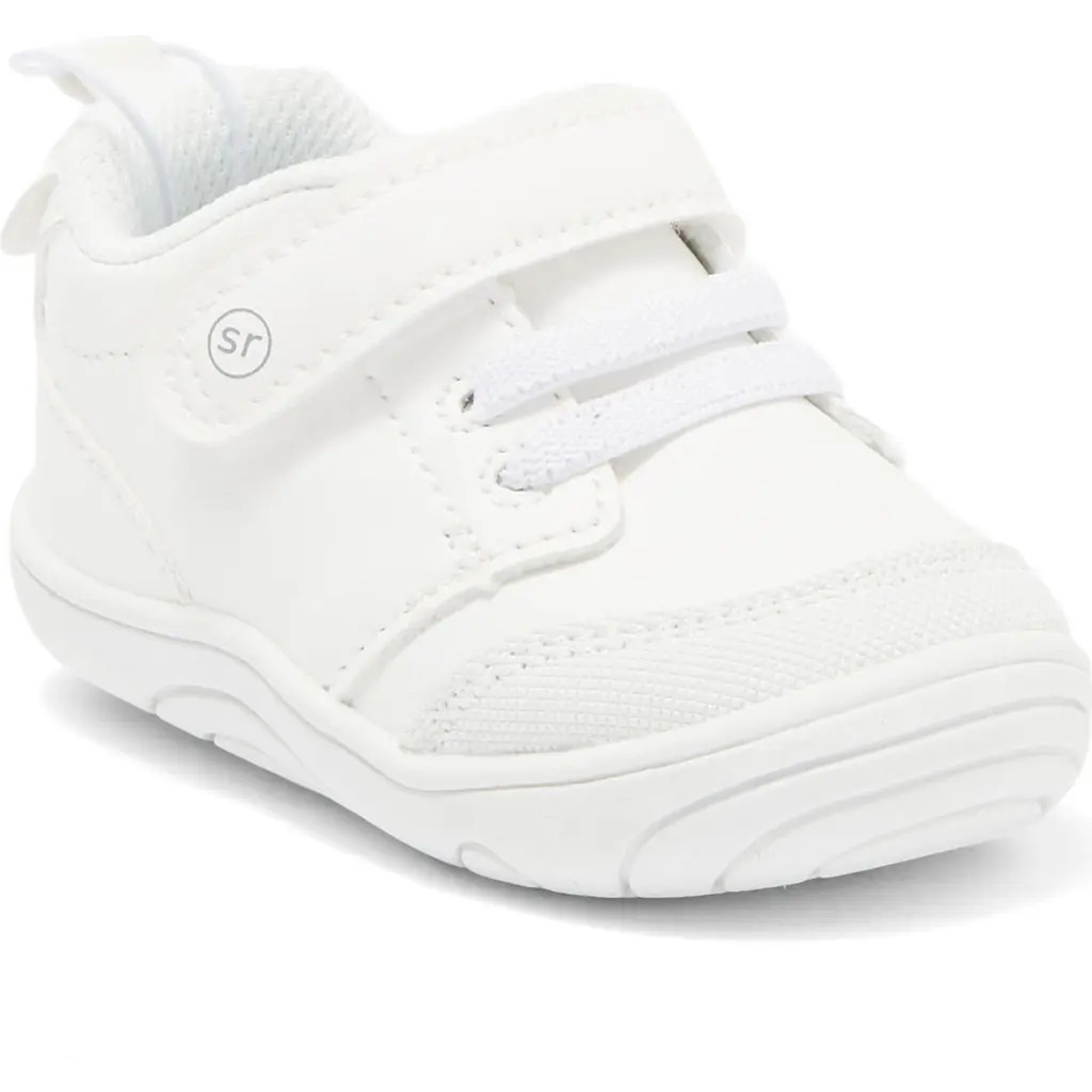 Stride Rite Taye 2.0 Sneaker in White at Nordstrom Rack, Size 4 M | Nordstrom Rack