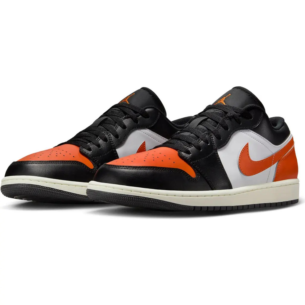 Air Jordan 1 Low Sneaker in 081 Black/strfsh at Nordstrom, Size 9 | Nordstrom