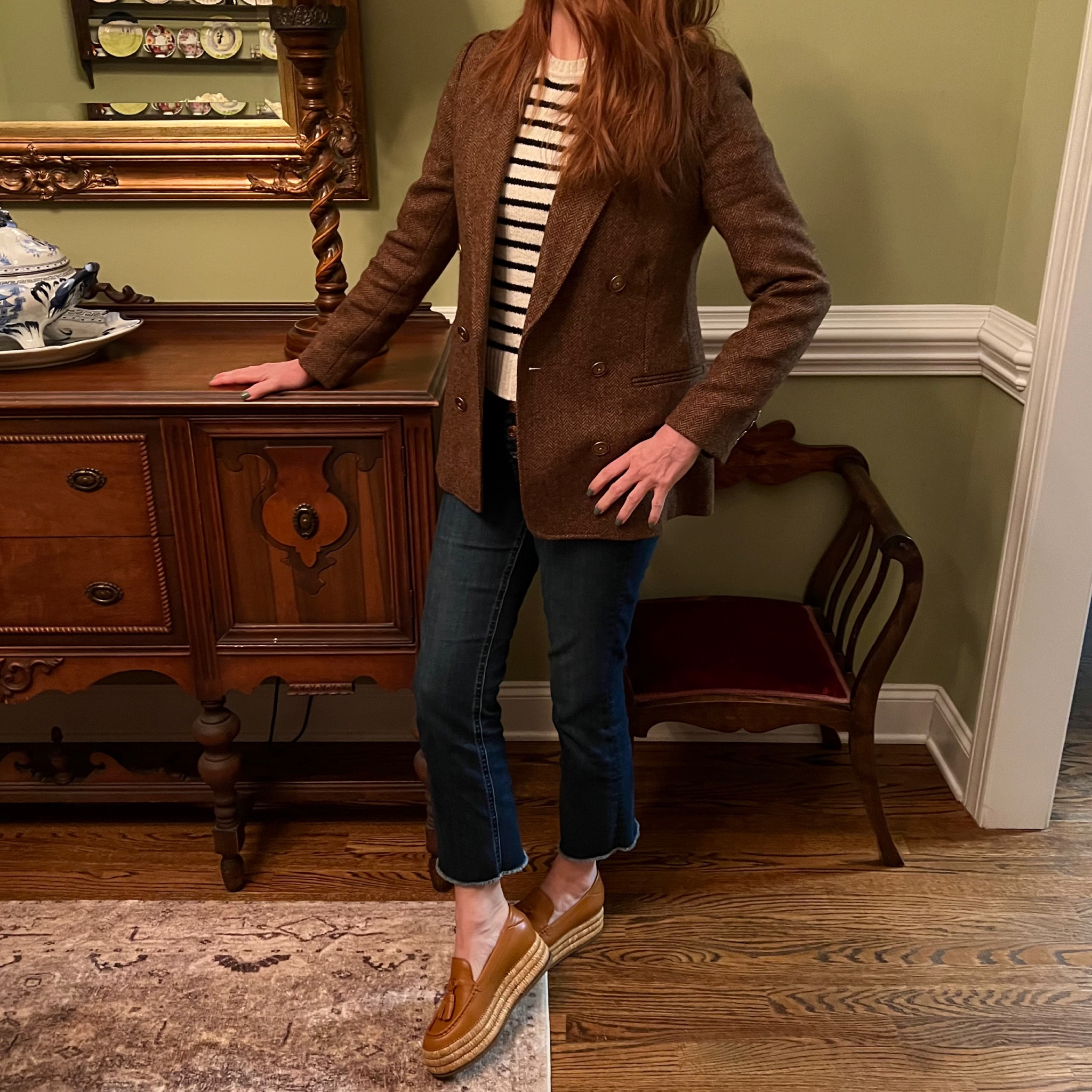 🤎🤎🤎/// #igblogger #preppy #preppystyle #metoday #mystyle #styleinspiration #styleoftheday #stylediaries  #fashionblogger #fashiondiaries #fashionblog #liketkit  #styleover50 #50plusandfabulous #fashionover50 #50plusblogger #instastyle @liketoknow.it #jcrew #abercrombie #francosarto