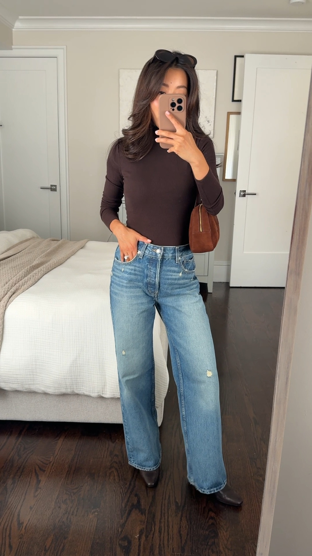 30% off Madewell sitewide when logged in to an Insiders account (free to join!)

• Madewell low slung baggy jeans sz 23 petite, i sized down. 

• Madewell Dimes ankle boots 5.5, a little narrow so I took my bigger half size 

• Mockneck is from Madewell last year, keeping my eye out for something similar this year!

• Suede zip top shoulder bag

• Madewell retro oval sunglasses 

#LTKSaleAlert #LTKSeasonal #LTKPetite