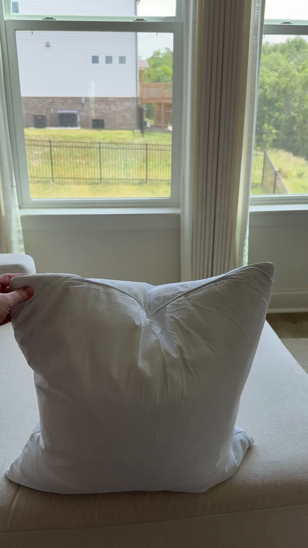 Pillow inserts

These pillow inserts are 20x20 in a pillow cover that is 18x18 I always size 1 up on my inserts 

#LTKHome