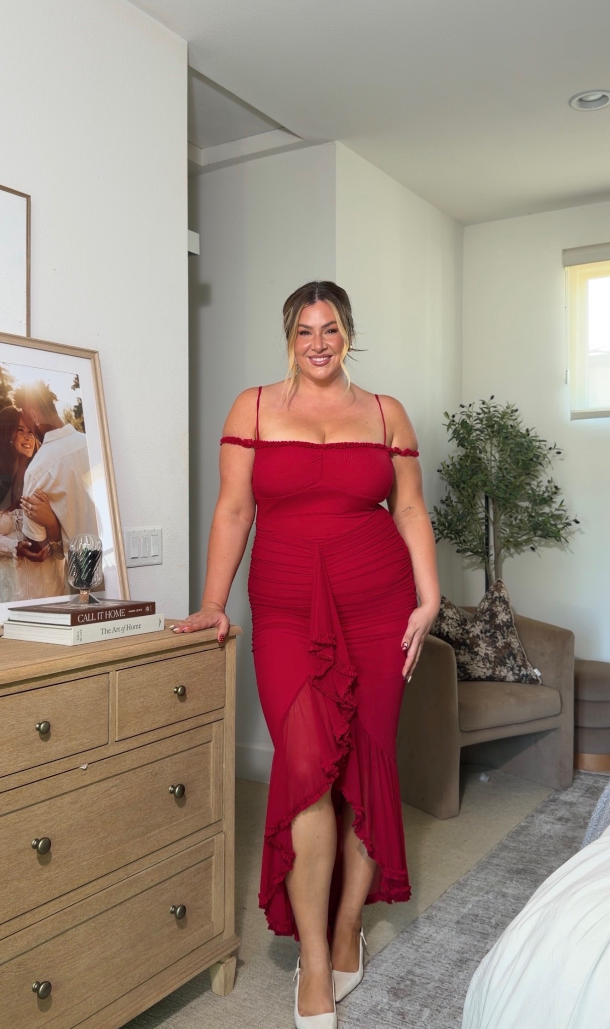 the most flattering wedding guest dress!! im wearing an xl!

#LTKootd #LTKMidsize #LTKWedding