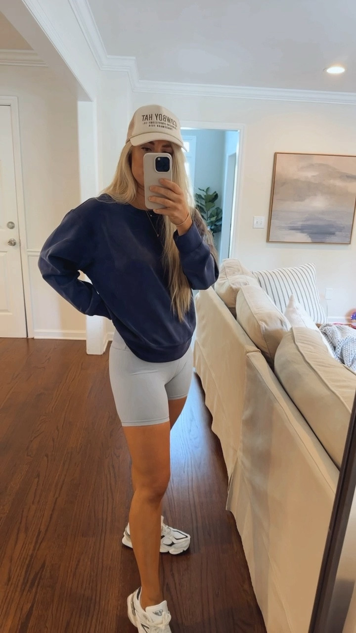 Target sweatshirt identical to lululemon softstreme sweatshirt! Wearing a small

#LTKfindsunder50 #LTKfitness