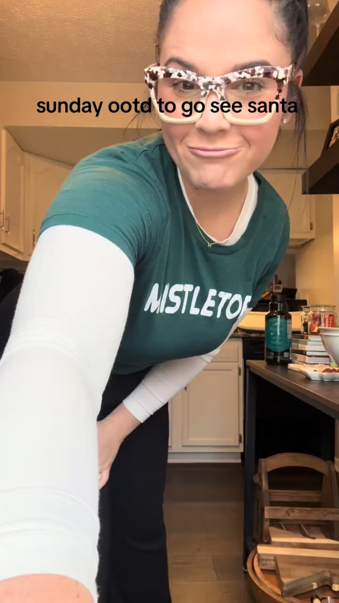 holiday outfit, outfit of the day, ootd 

#LTKFindsUnder100 #LTKHoliday #LTKootd