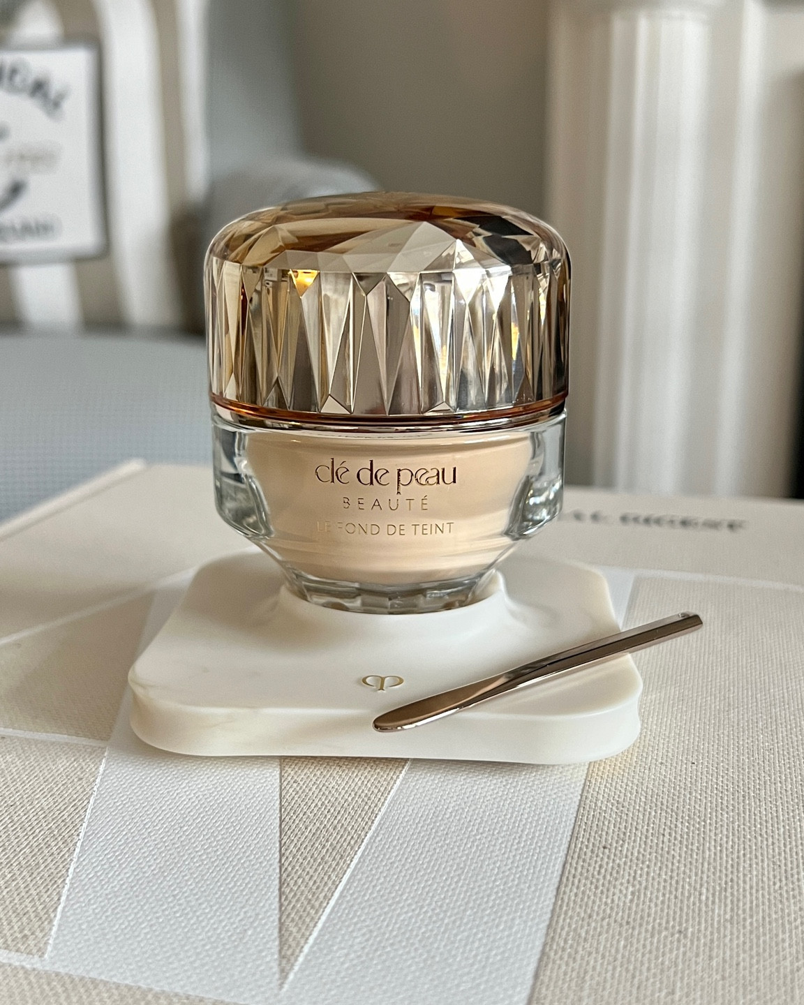 Clé de peau Beauté foundation! The prettiest packaging I have ever seen! 

#LTKbeauty