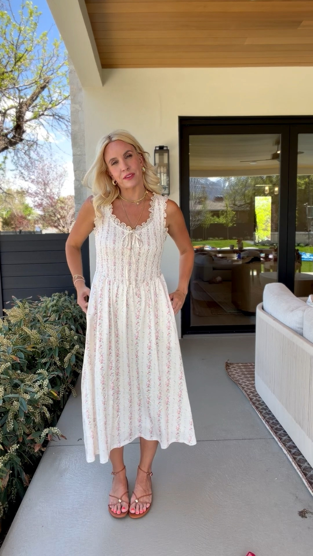 Another dress that looks designer! This is a size medium

#LTKootd #LTKmomlife #LTKgrwm
