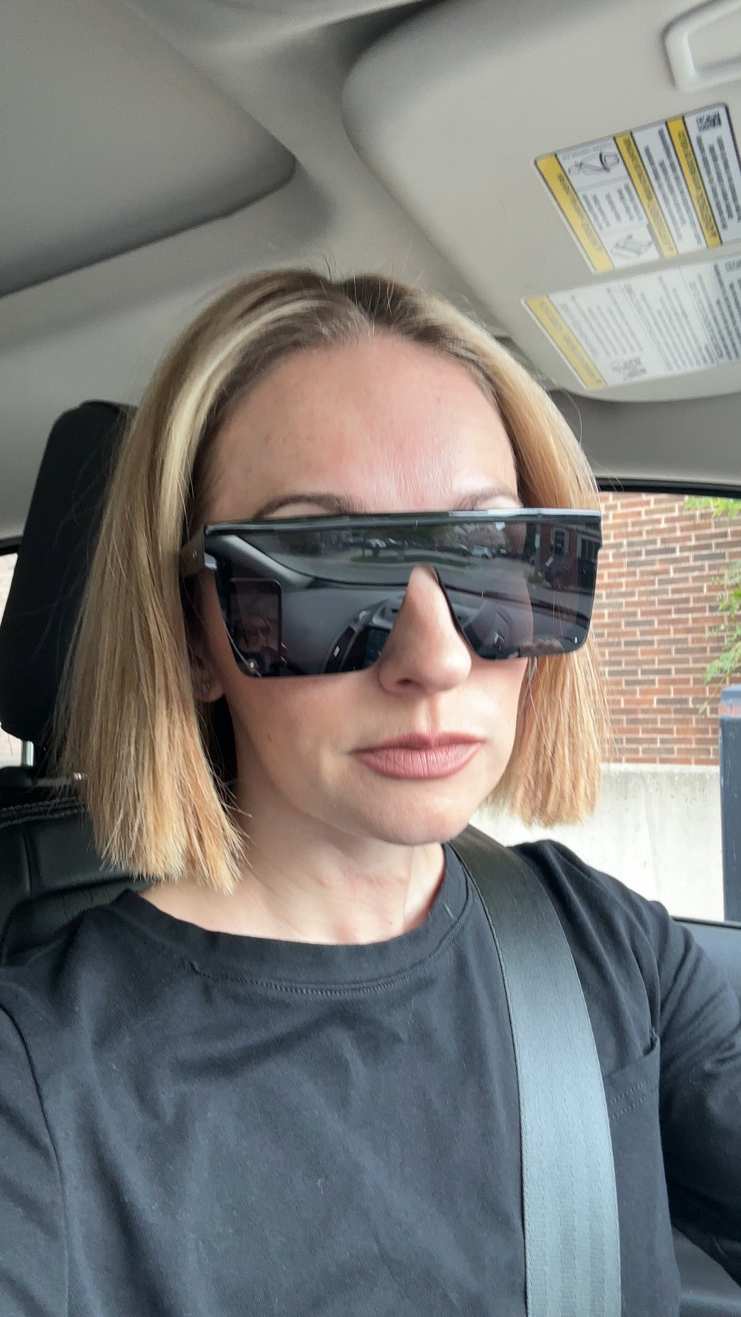 Let’s run some errands. 

I love these sunglasses from SOJOS & Viva Glam II lipstick from MAC Cosmetics. 

I got this dress on Amazon USA in XS but have linked similar here from Amazon Canada 🇨🇦 

#LTKcanada #LTKdresses #LTKbeauty