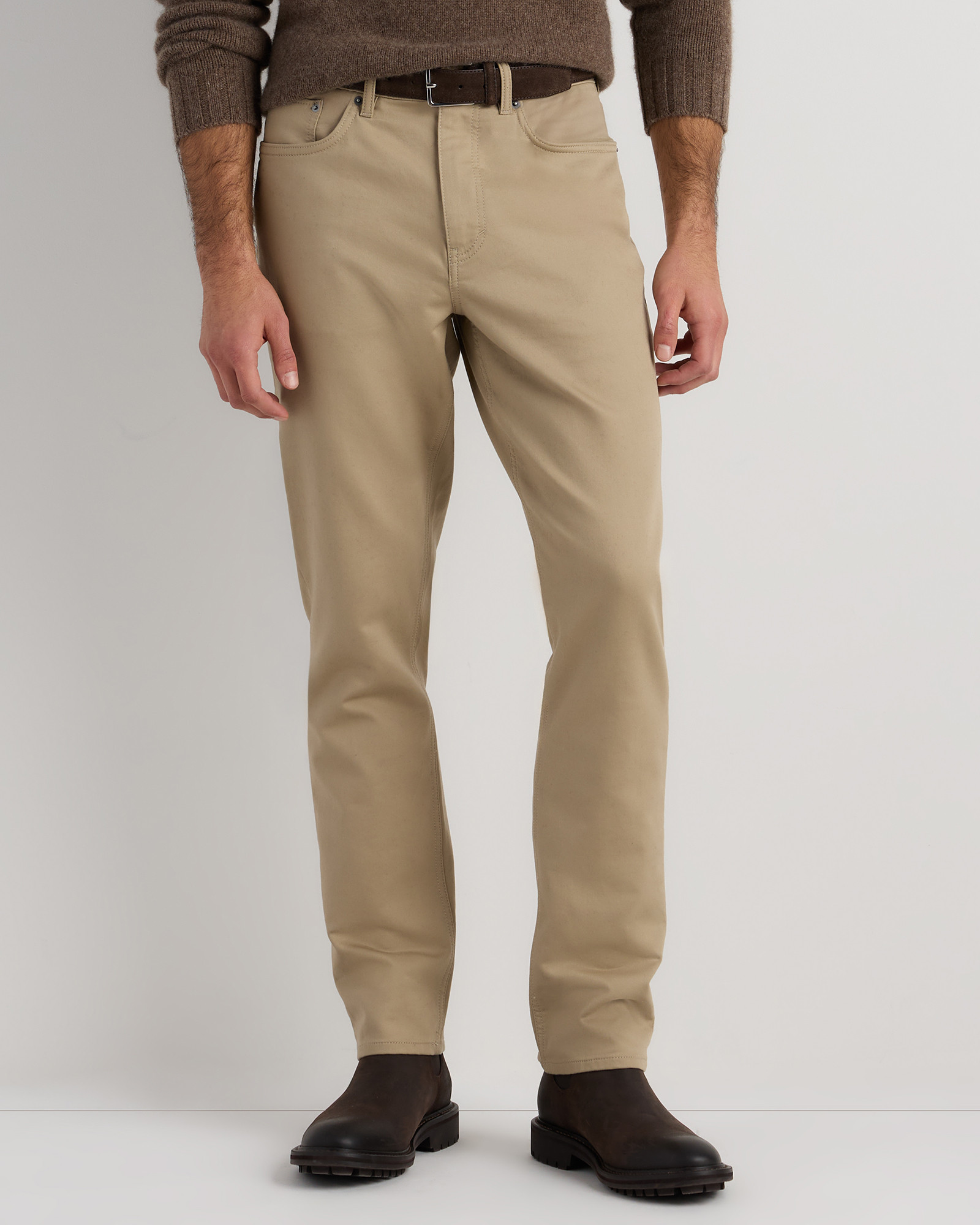 Quince | Men's Comfort Stretch Traveler 5-Pocket Pants Athletic Tapered in Chive, Size 36X32, Organic Cotton | Quince