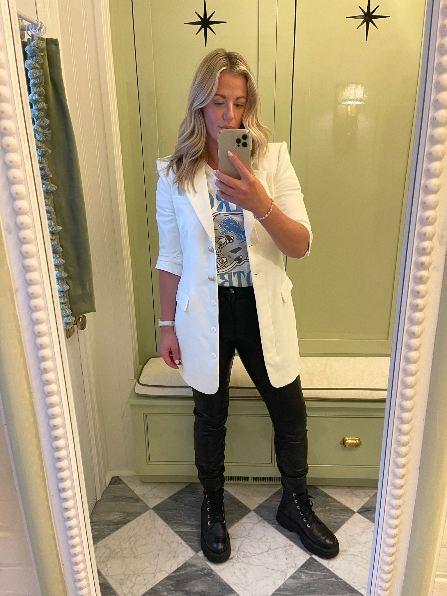 Game day fit 

#LTKbeauty #LTKworkwear #LTKstyletip