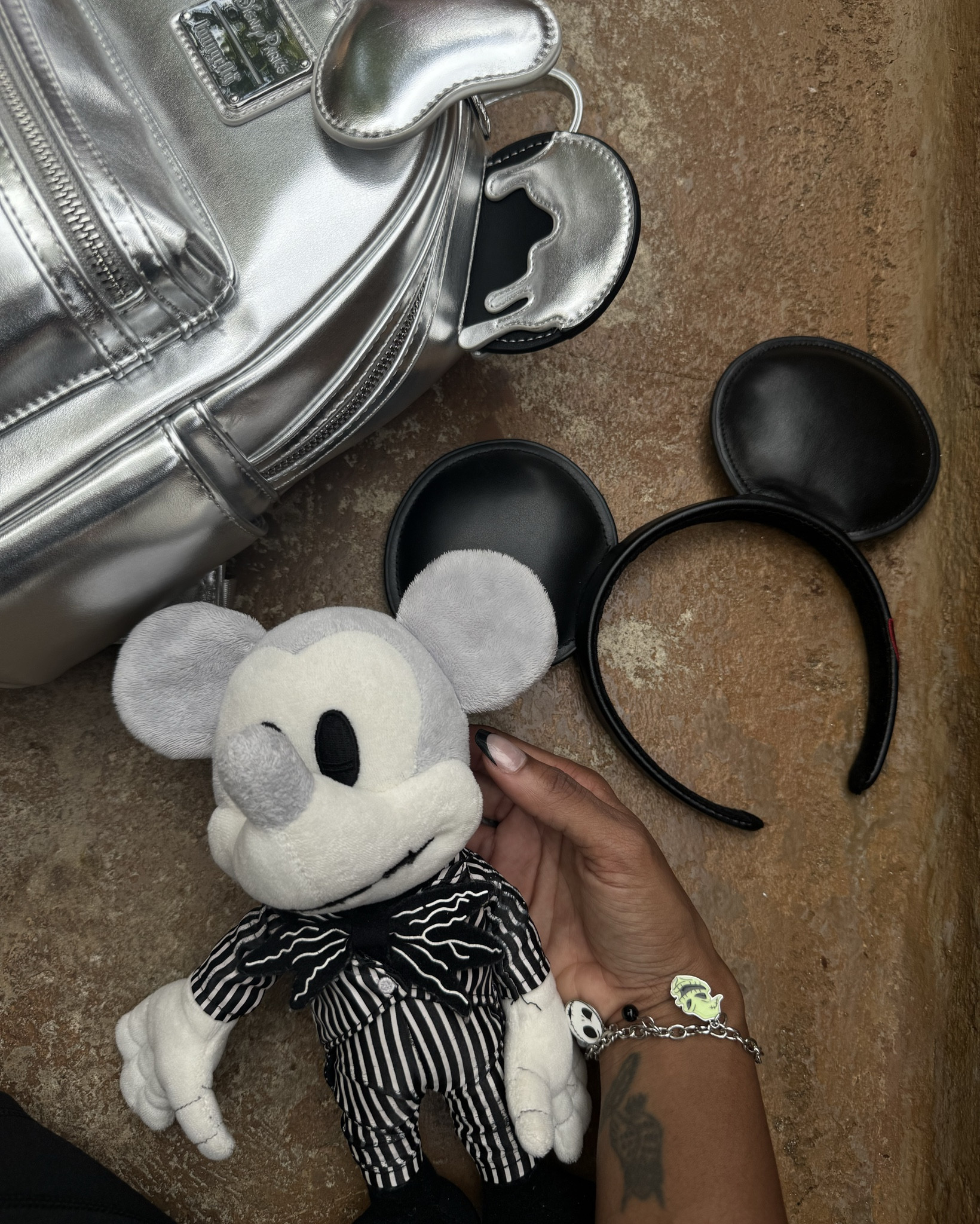 Jack Skeleton x Mickey Mouse Fall 2024 
#ltkdisney #fall2024fashion #disneyworldoutfitinspo 