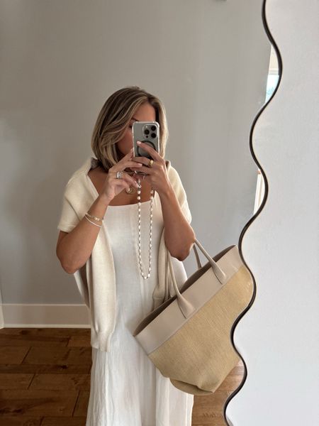Linen dress on sale (small) with straw tote bag 