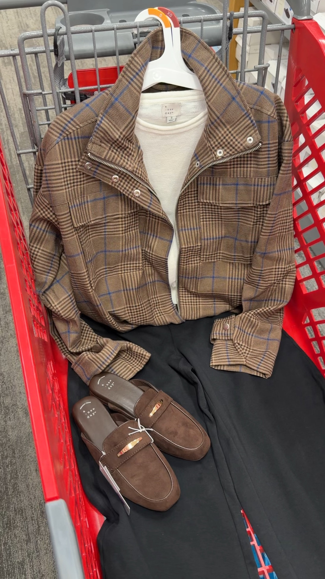 #ad Target fall outfit idea with this plaid jacket which is really nice, runs big, I’m a small in this, you might even want to go down a size if you’re petite. And these barrel pants are $30 look for less! Very comfy and flattering, dress up or down. The #1 pair of pants to grab this fall! #targetstyle #targetcreator @Target