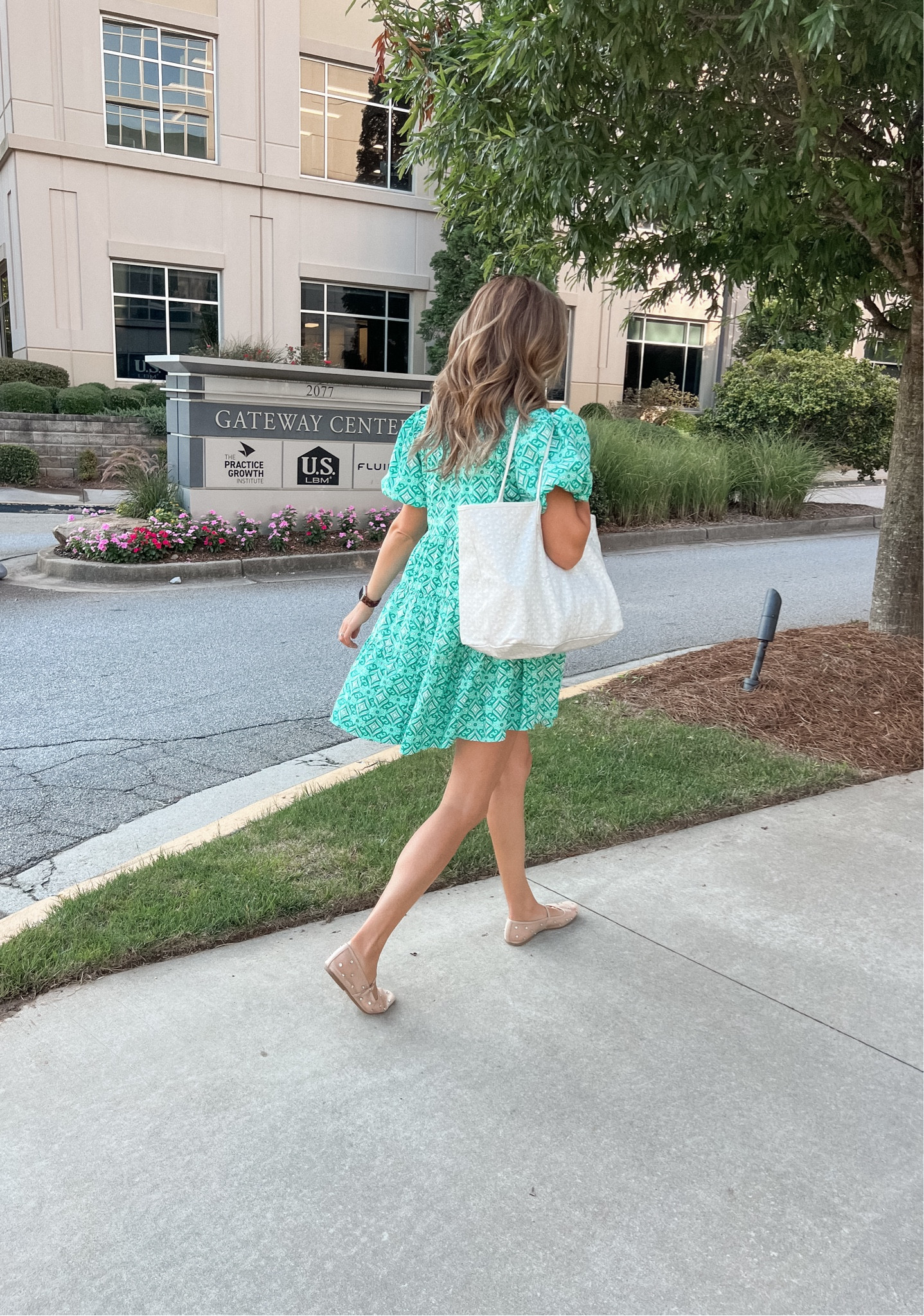 Size small dress 

#LTKFindsUnder50 #LTKShoeCrush #LTKSeasonal