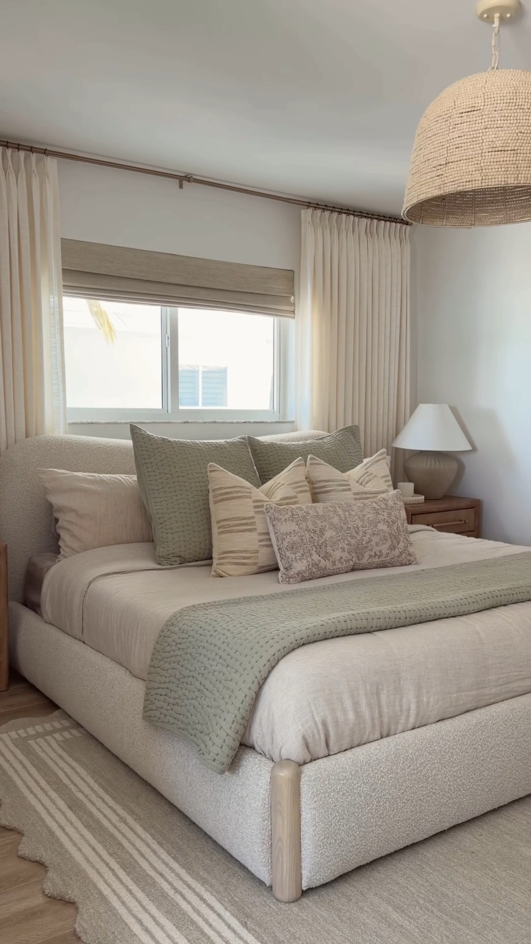 Bedroom links 🔗 

#Bed #Bedroom #Curtains #Rug #Bedding #Beachhouse #ModernOrganic #LinenBedding #Quince #Lao #RomanShades #Lamp #HomeDecor #BedroomDecor