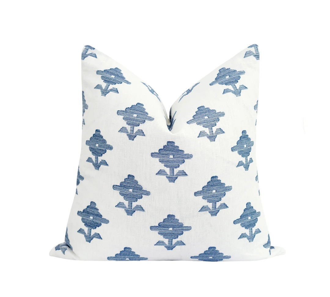 Modern Blue Floral Pillow Cover, Blue and White Pillow Cover, Schumacher Linen Pillow Cover, 18 2... | Etsy (US)