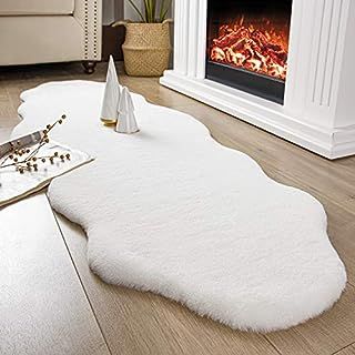 Mon Chateau Luxury Collection Lux Faux Fur Rug (Ivory) | Amazon (US)