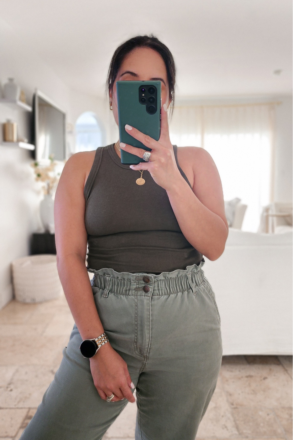 Monochromatic casual outfit 

#LTKStyleTip #LTKFindsUnder50