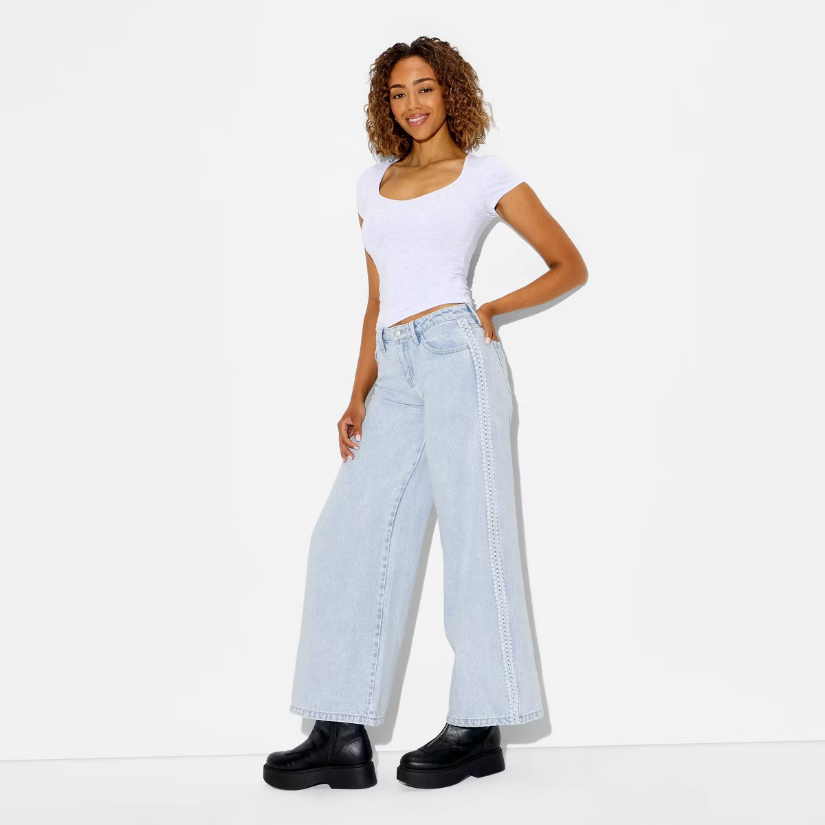 Women's Low-Rise Ultra Wide Baggy Jeans - Wild Fable™ | Target