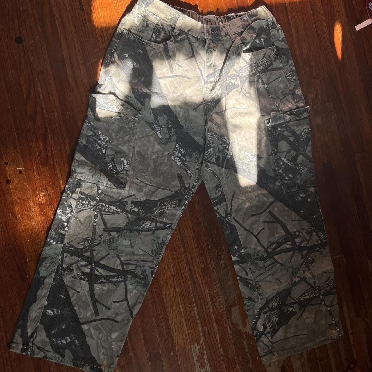 Shein Curve + Plus Women's Cargo Pants - Multi/Khaki - L | Depop US