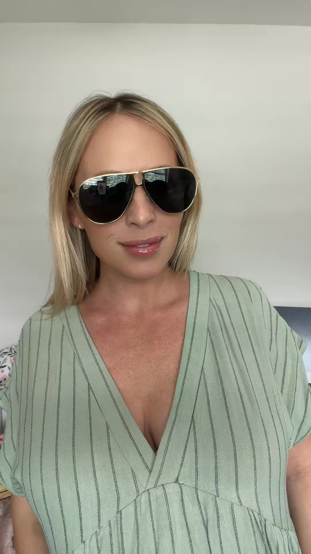 Sunglasses

#LTKgrwm #LTKootd #LTKSeasonal
