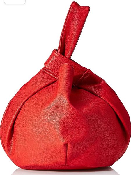 Gifts for her
Valentine’s Day
Red and heart purses


#LTKGiftGuide #LTKMostLoved #LTKstyletip