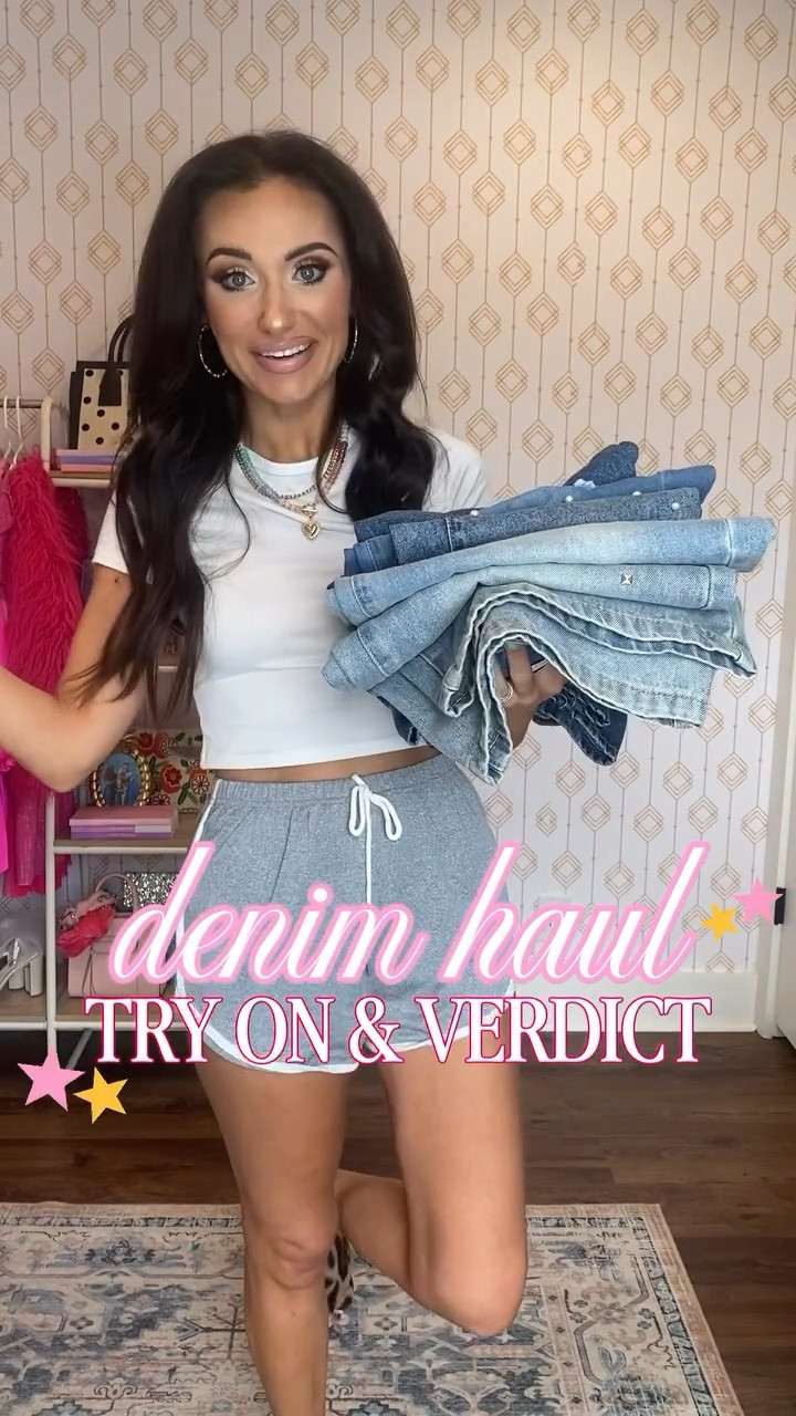 Put 4 pairs of SHEIN denim to the test so you know exactly what to grab👖🛍️ Breaking down the details for each pair!! Cracked the code for sizing, another haul is en route as we speak! Just say “JEANS” and I’ll DM you the haul ✨

#denimhaul #sheinhaul #affordableoutfits #falloutfits https://liketk.it/6ohFv